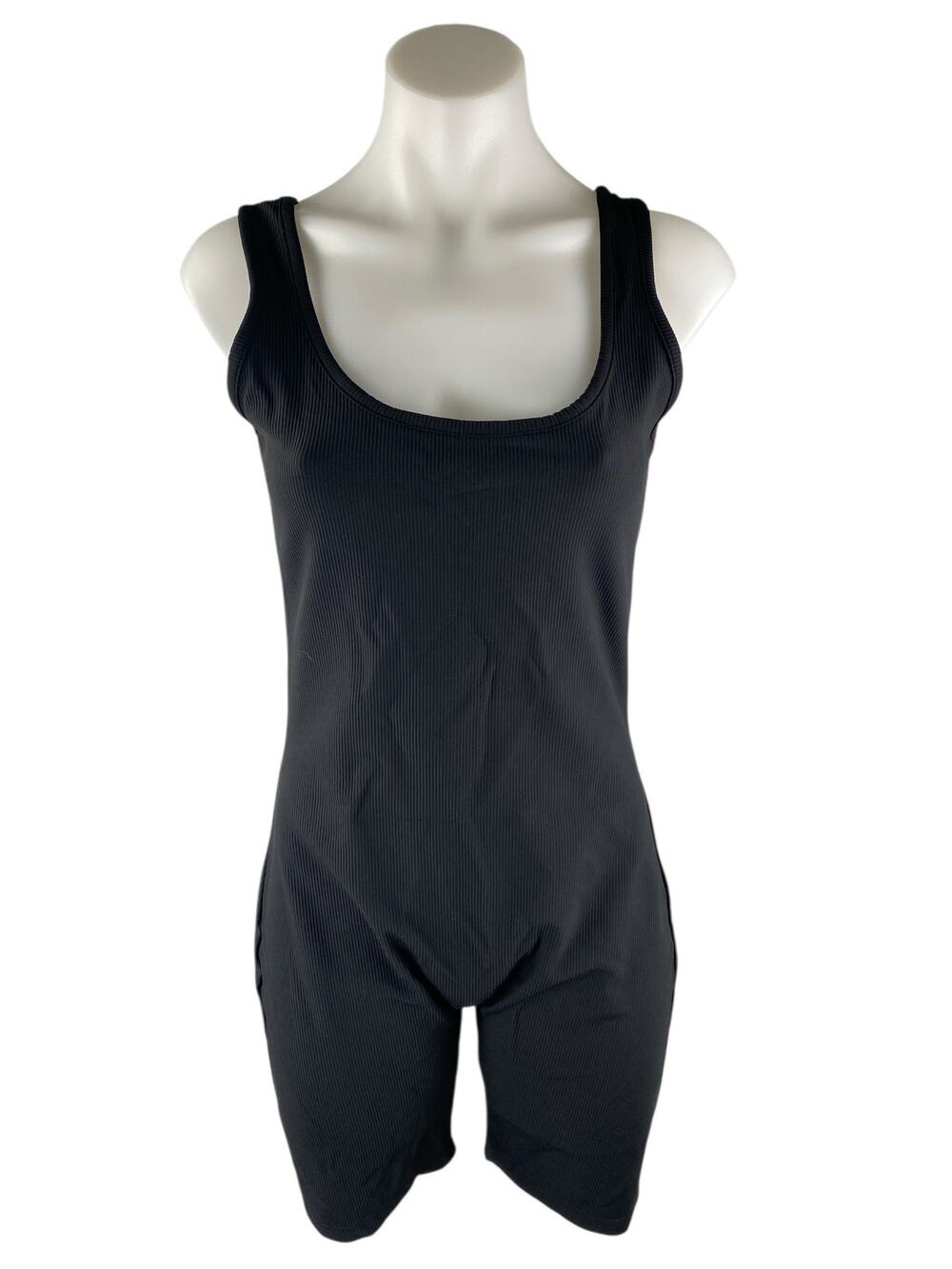 NEW CTU Women's Black Sleeveless Yoga Athletic Activewear Tank Jumpsuit Romper M